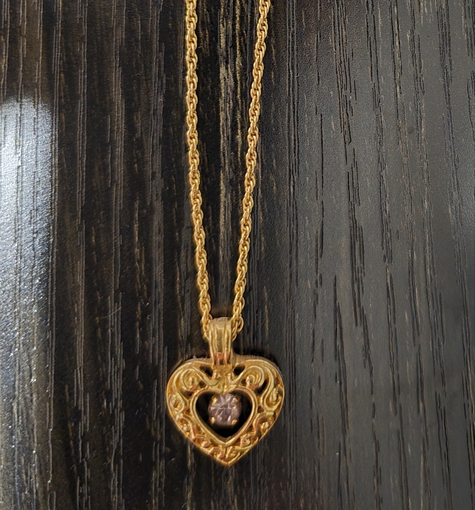 Elegant Gold Heart Pendant Necklace